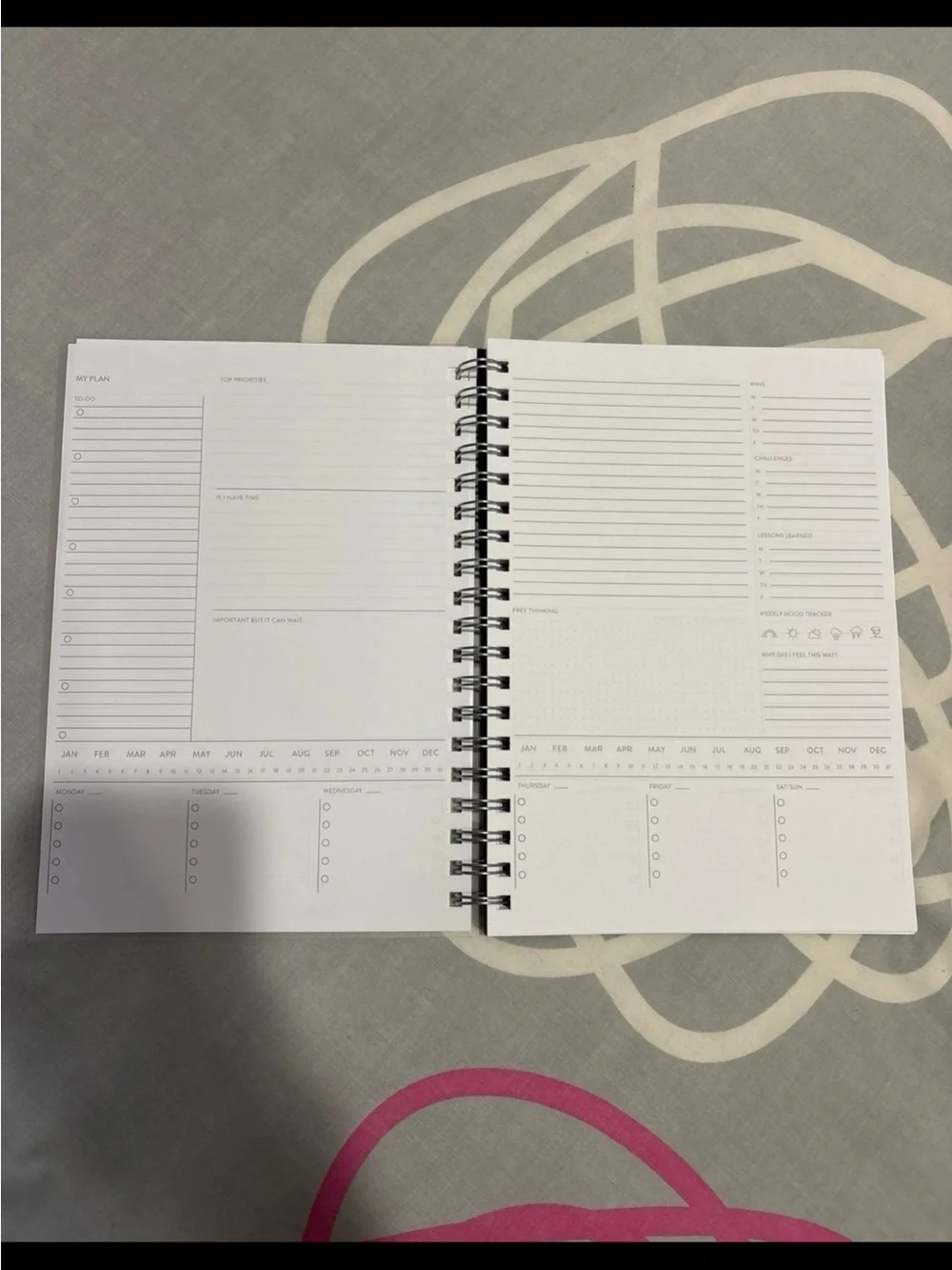 UConn White and Green Planner